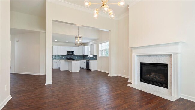 Building Photo - 4835 Silver Leaf Dr