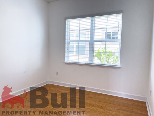 Building Photo - 14014 Dunant Ln