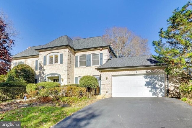 Primary Photo - 4001 N Ridgeview Rd