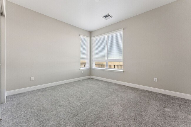Building Photo - 16860 Askins Lp