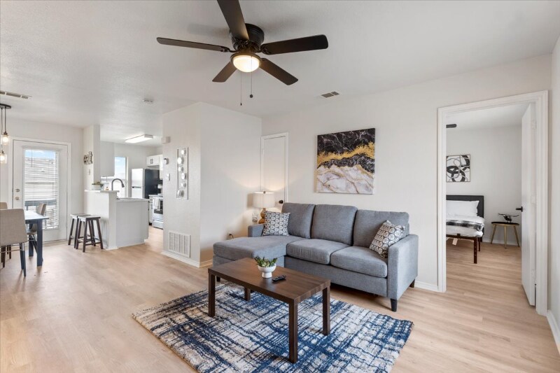 Building Photo - 5810 Redstone Dr