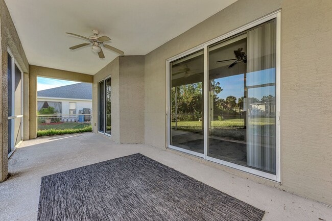 Building Photo - Living Large at a Beautiful 3/2 in Northport