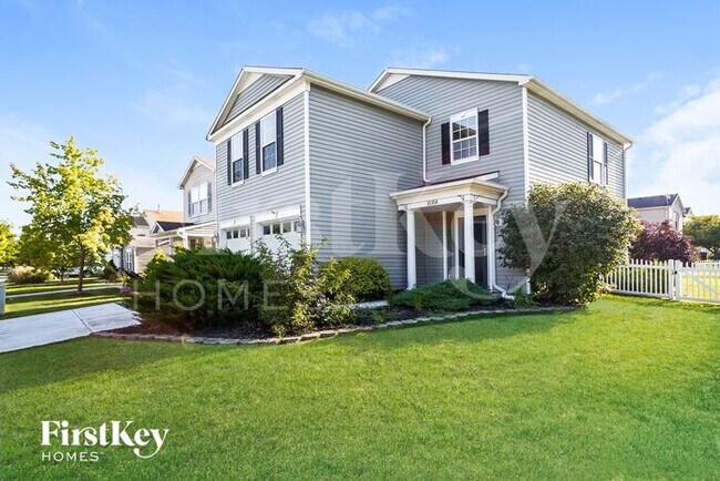Building Photo - 15358 Border Dr