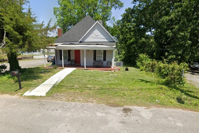 Primary Photo - 2301 Ocoee St