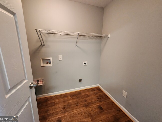 Building Photo - 8070 Santee Ct