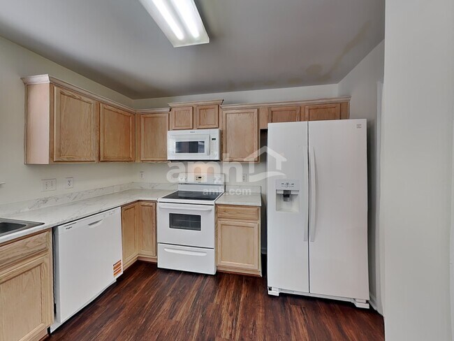 Building Photo - 126 Elrosa Rd