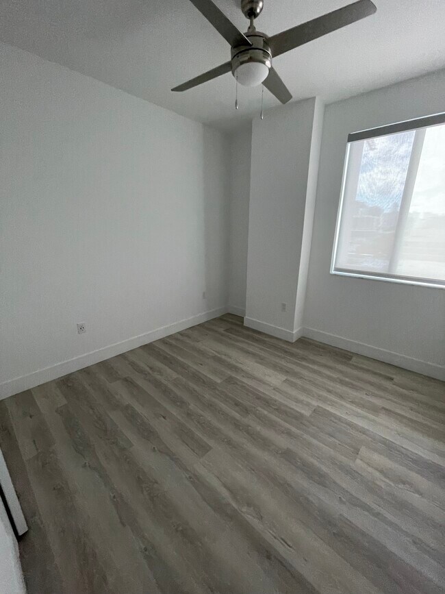 Building Photo - 63 NW 28th St