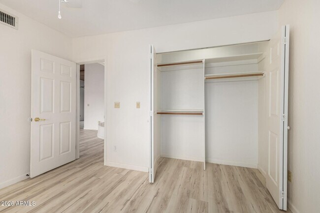 Building Photo - 14428 N Lariat Ln