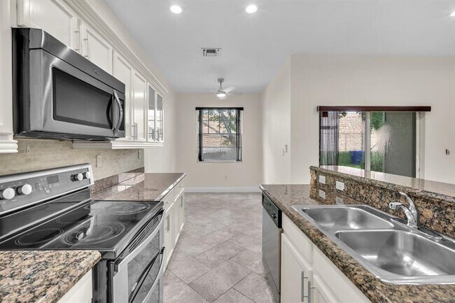 Building Photo - 13227 SW 42nd St