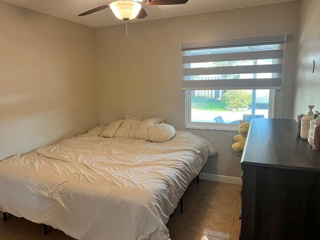 Building Photo - 20812 Maxim Pkwy