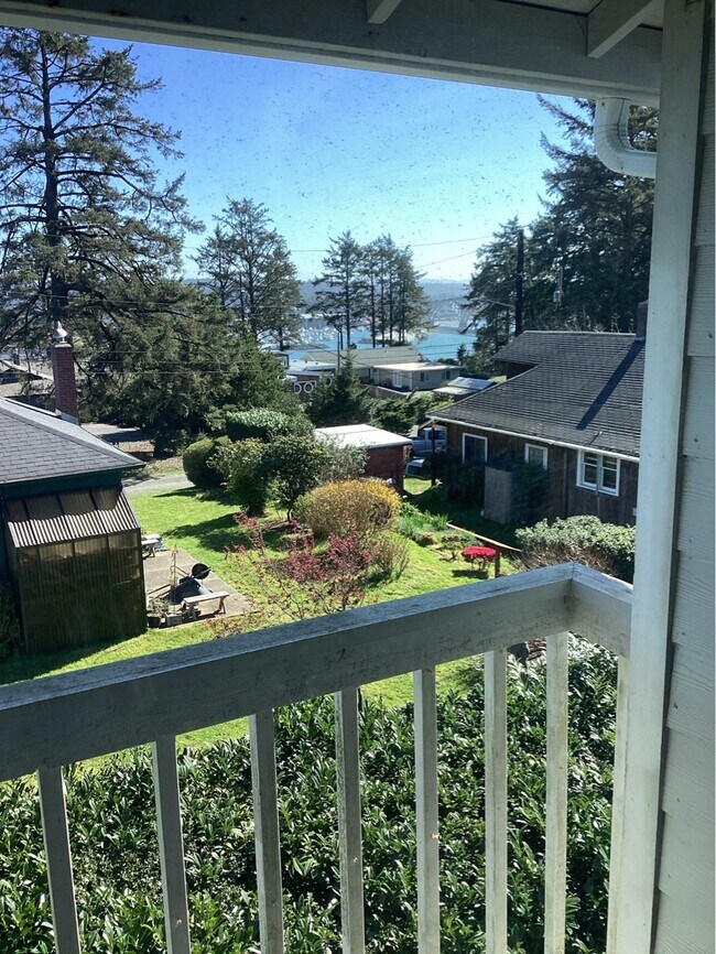 Building Photo - 1112 SW Hurbert St