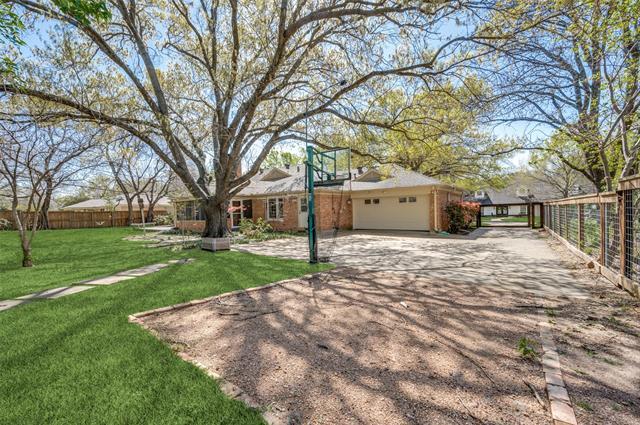 Building Photo - 4321 Northview Ln