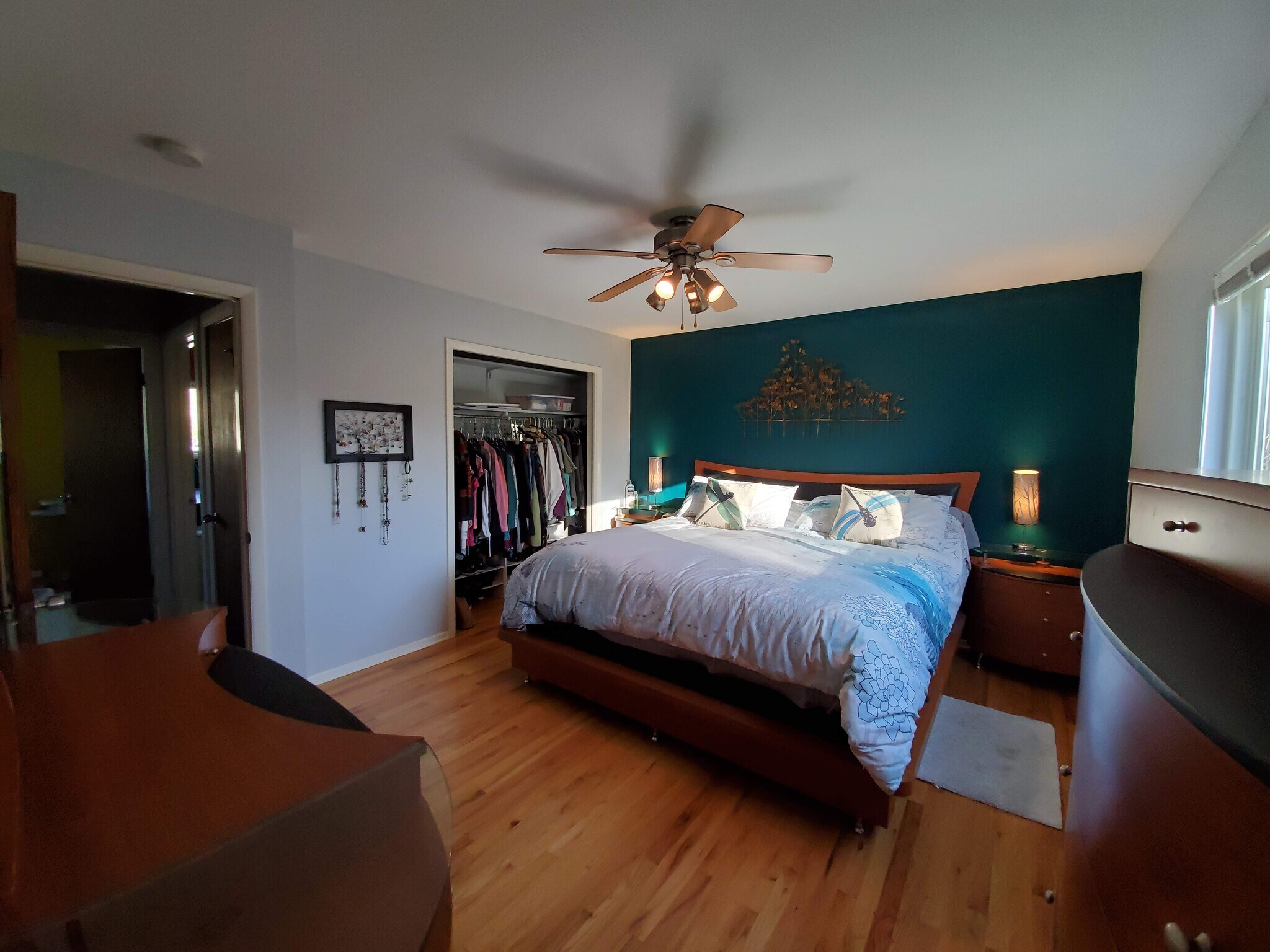 Building Photo - 2200 Sheffield Dr.