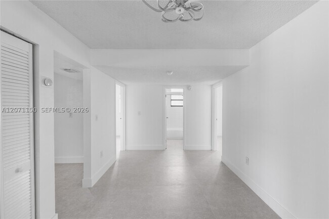 Building Photo - 1225 West Dr
