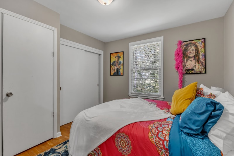 Building Photo - 232 Bermuda Dr