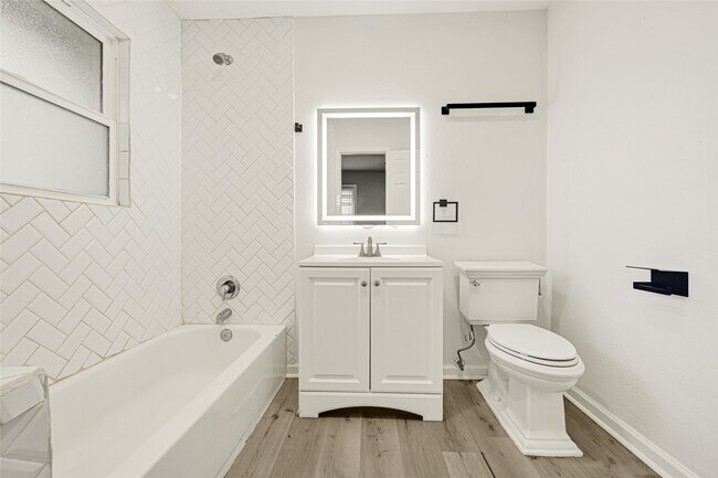 Building Photo - 2131 Counter Point Dr