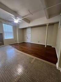 Building Photo - 1401 Scott St