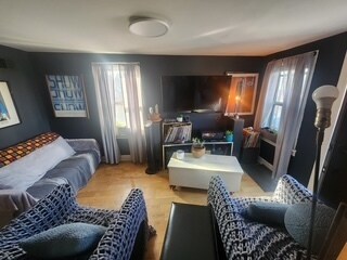 Building Photo - 1020 E 46th St