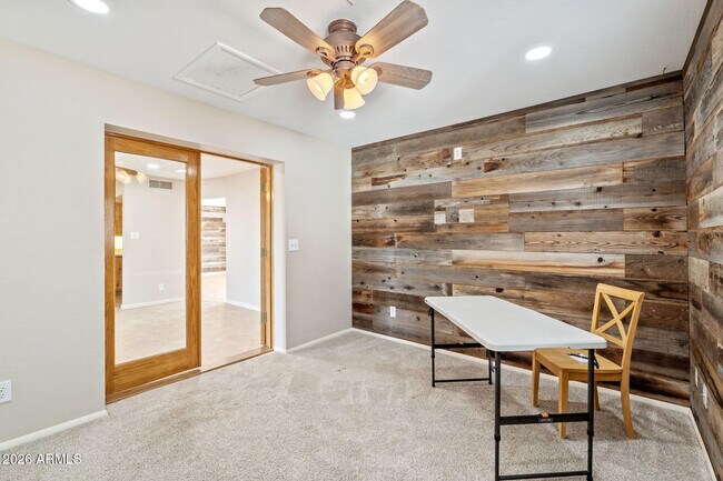 Building Photo - 3007 N 84th Pl