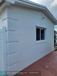 Building Photo - 2021 NW 85th Ave