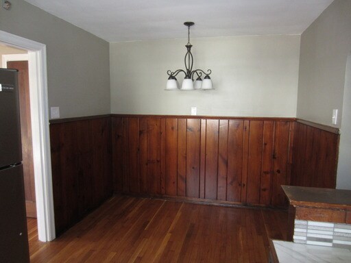 Building Photo - 5831 Woodmont Ave