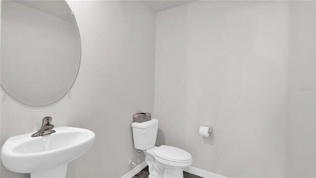 Building Photo - 16545 Mosaic Oar Dr