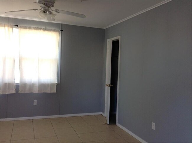 Building Photo - 5801 Rosalie Ct