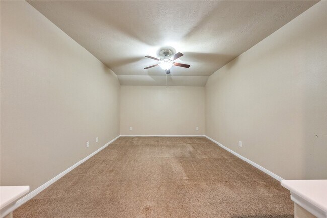 Building Photo - 24213 Nichols Trace Dr