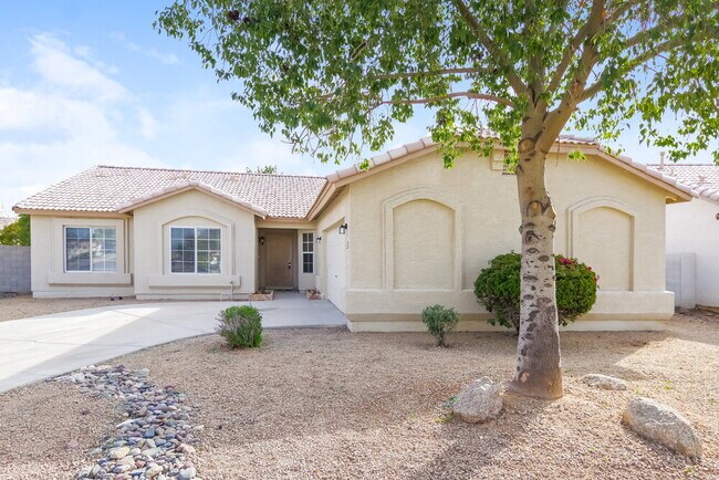 Building Photo - 6417 N 81st Dr