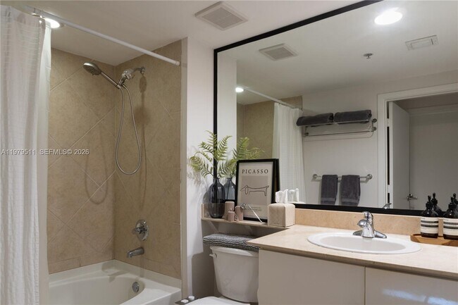 Building Photo - 325 S Biscayne Blvd