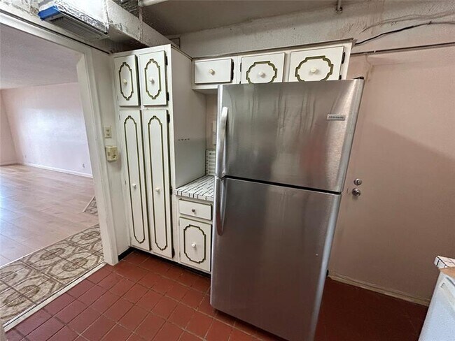 Building Photo - 3301 Spanish Moss Terrace