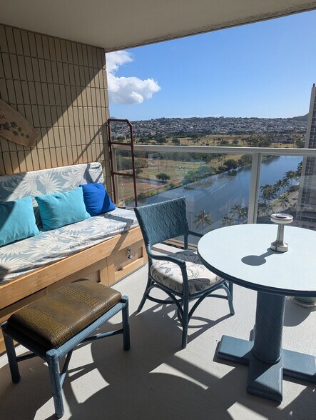 studio #2107 - 445 Seaside Ave