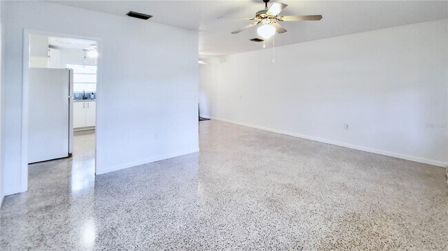 Building Photo - 3266 Jolson Dr