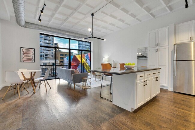 Building Photo - 1307 S Wabash Ave