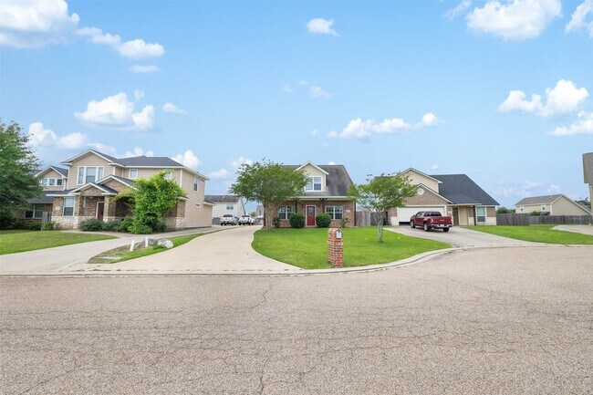 Building Photo - 2610 Mandi Ct
