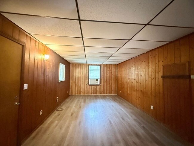 Building Photo - Cozy 2-Bedroom Cottage - Northeast Pensacola