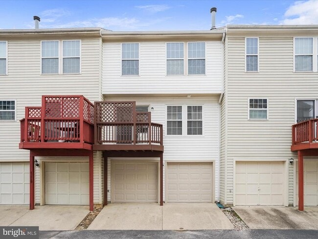 Building Photo - 13817 Churchville Dr