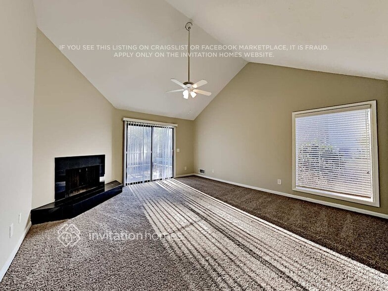 Building Photo - 4584 Forest Green Dr