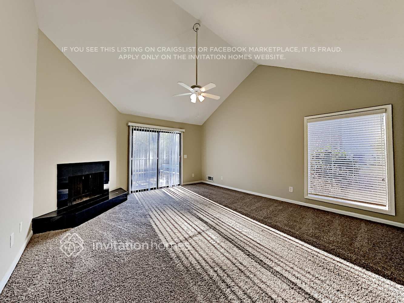 Building Photo - 4584 Forest Green Dr