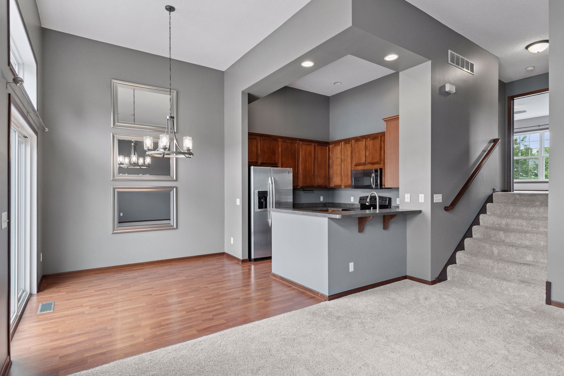 Building Photo - 15424 Foster Dr N