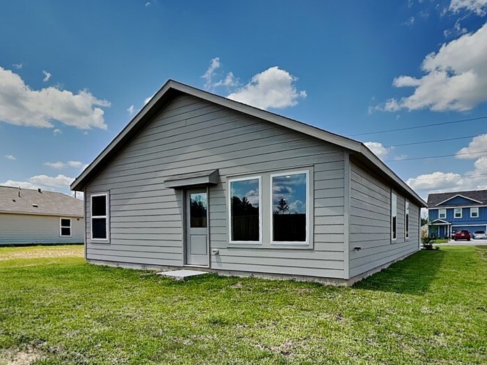 Building Photo - 18706 Barrichello Dr