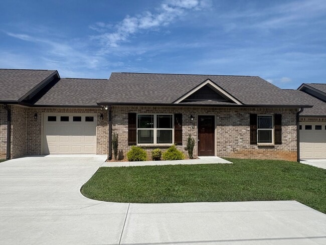 Building Photo - BRAND NEW Spacious Townhome in Shelbyville!...**1/2 OFF Move-In Special**