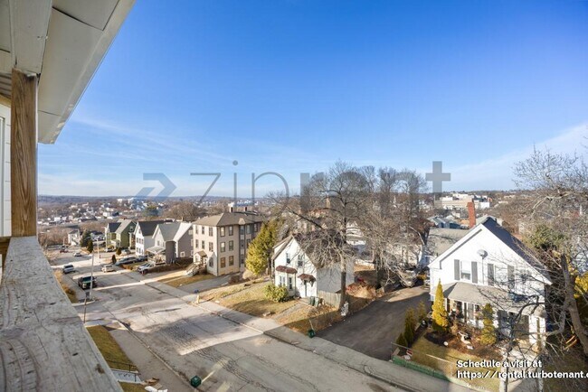 Building Photo - 82 Green Hill Pky