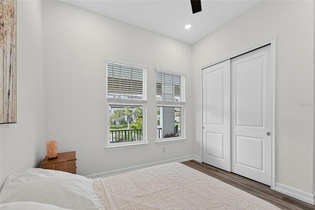 Building Photo - 1071 Seagrape Dr