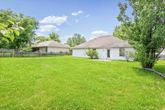 Building Photo - 3708 Panther Dr