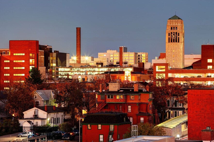 Building Photo - 201 S 1st St