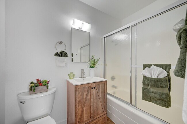 Building Photo - SINGLE-STORY HOME | HUGE BACKYARD + XL POWERED STORAGE SHED | NORTH LAS VEGAS