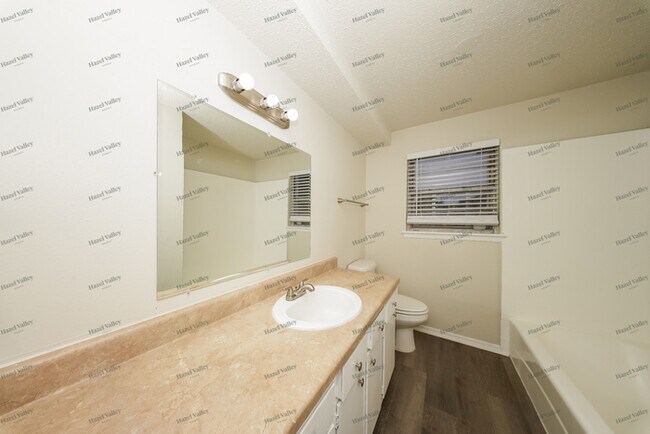 Building Photo - 229 NW 87th St