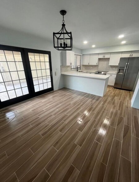 Building Photo - 3729 S Mill Ave