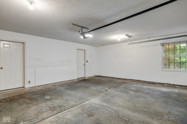 Building Photo - 12752 Apsley Ln